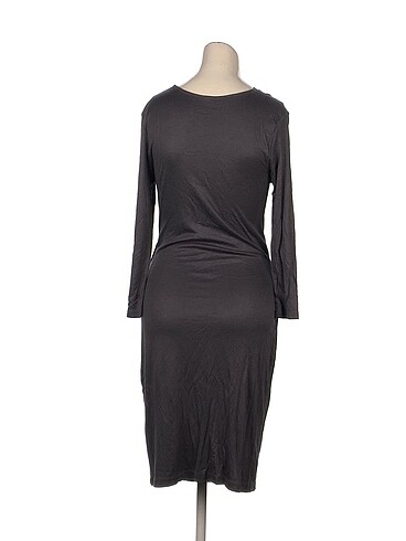 s Beden PreLoved Kısa Elbise %70 İndirimli.