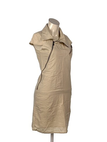 Vintage Love PreLoved Kısa Elbise %70 İndirimli.