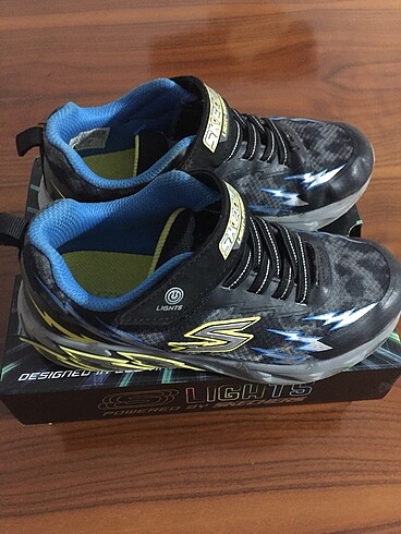 32 Beden Skechers