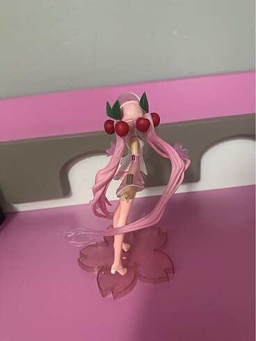 Beden Renk Sakura miku şarkıcı