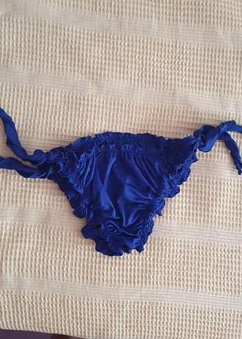 Mavi Fırfırlı İpli Bikini Altı