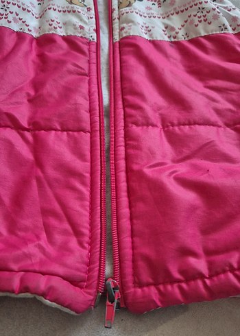 Kız Çocuk Kapüşonlu Pembe Nakışlı Yelek - Görsel 2