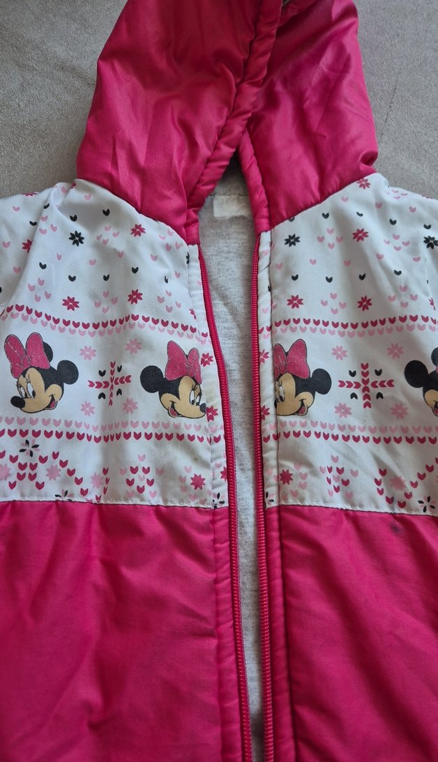 Kız Çocuk Kapüşonlu Pembe Nakışlı Yelek - Görsel 3