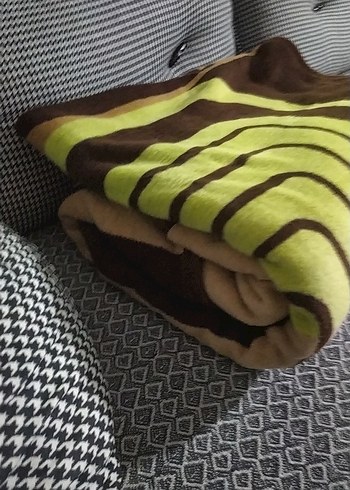  Beden Kahverengi Zebra Desenli Battaniye