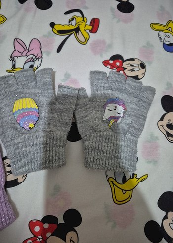 Nakışlı Gri Triko Kız Eldivenleri - Görsel 2