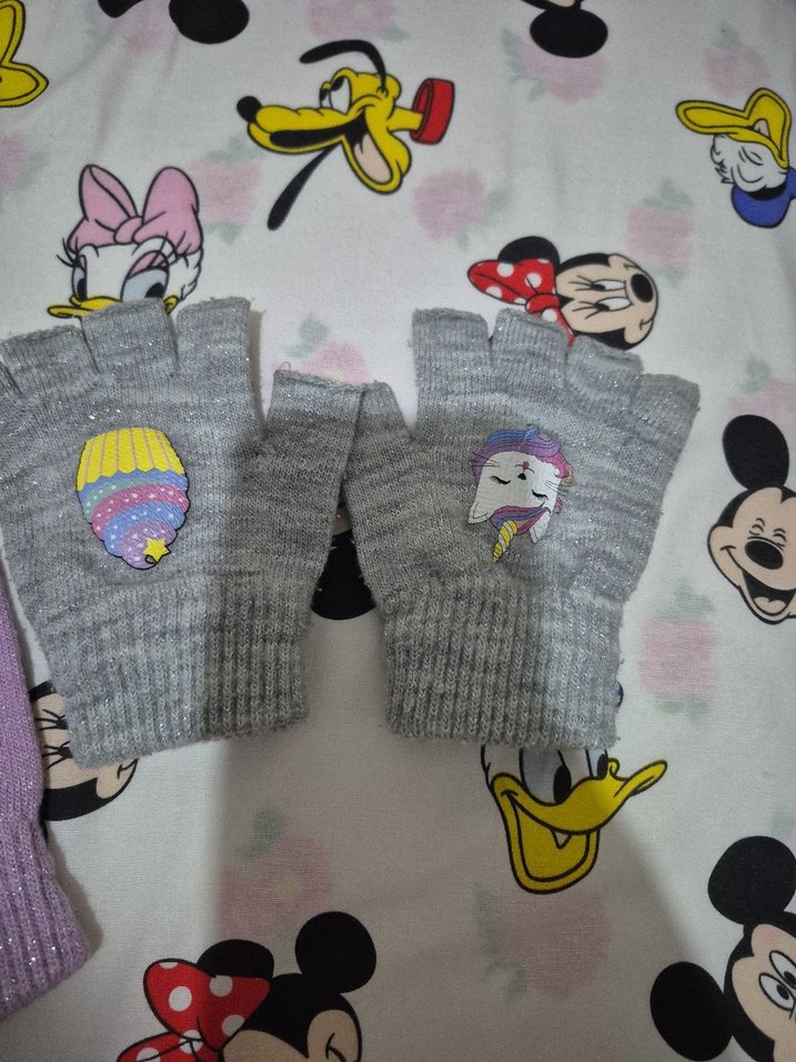 Nakışlı Gri Triko Kız Eldivenleri - Görsel 2