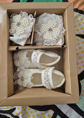 Beyaz Boncuklu Kız Çocuk Özel Ayakkabısı - Görsel 2