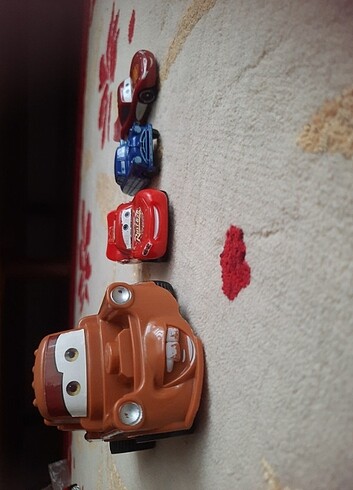 Arabalar çizgi film karakteri - Görsel 10