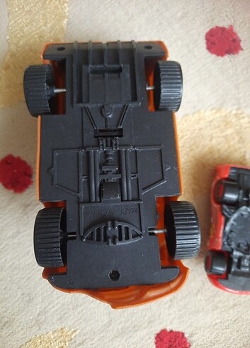 Arabalar çizgi film karakteri - Görsel 11