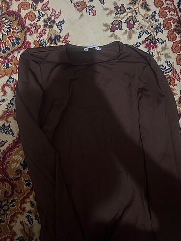 Stradivarius Uzun elbise