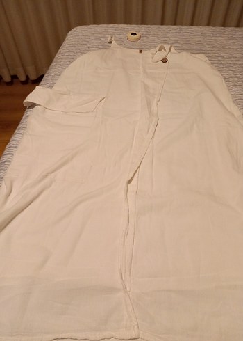 Zara Beyaz Midi Boy Kolsuz Elbisesi