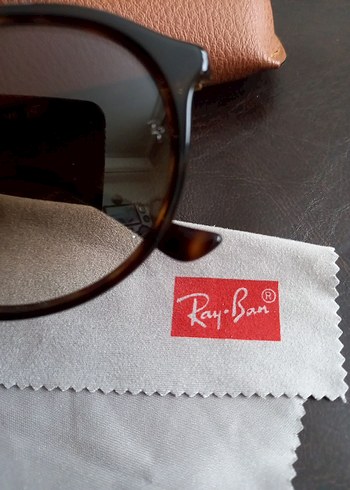  Beden kahverengi Renk Ray-Ban Koyu Kahverengi Kemerli Kadın Güneş Gözlüğü