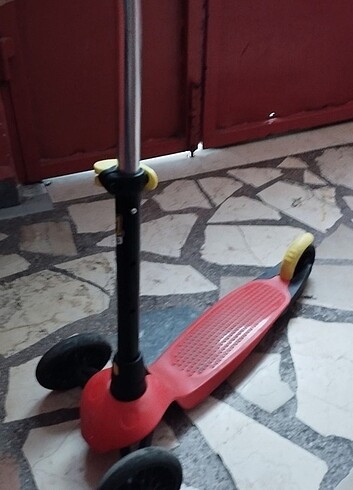 Decathlon scooter