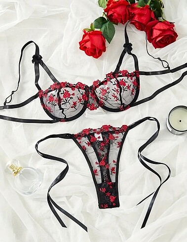 Shein iç çamaşır takımı