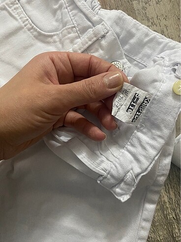 5 Yaş Beden Erkek çocuk beyaz pantolon