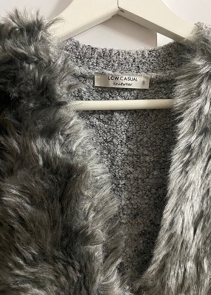 Kürklü yelek - Görsel 3