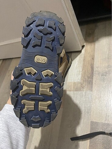 Erkek çocuk bot - Görsel 2