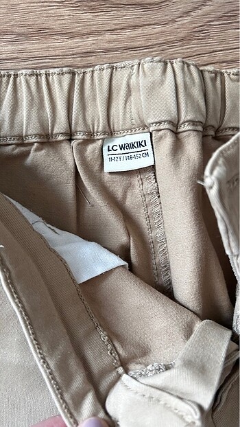 LC Waikiki Okul pantolonu