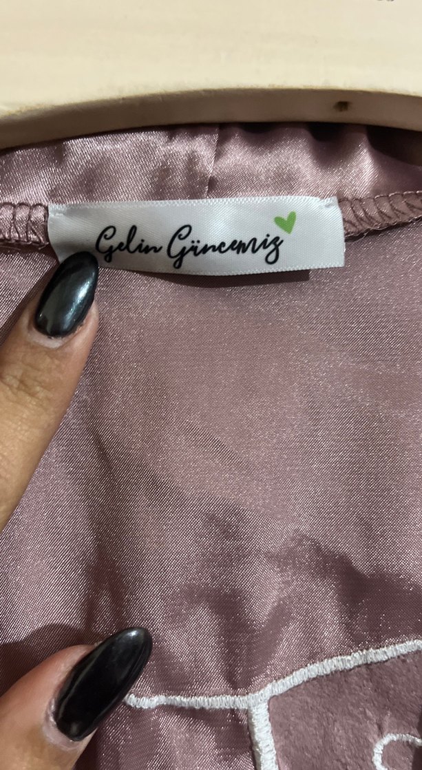 Uzun, Gevşek Kesim, Nakışlı Bej Kadın Sabahlık - Görsel 2