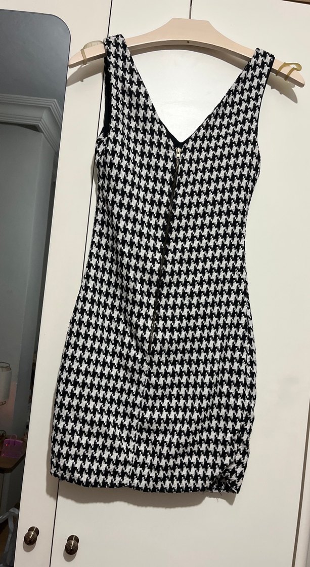 Kemerli Siyah Beyaz Mini Elbise - Görsel 2