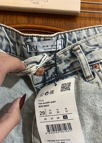 Düğmeli Gri Mini Denim Şort - Görsel 2