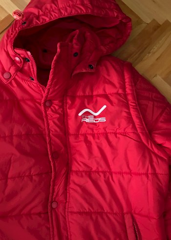 Kırmızı Kapüşonlu Kadın erkek Kışlık şişme mont - Görsel 2