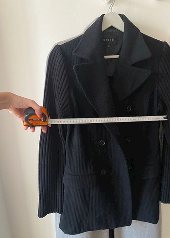 Siyah Kadın Kaban - Görsel 7