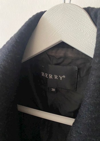 Siyah Kadın Kaban - Görsel 5