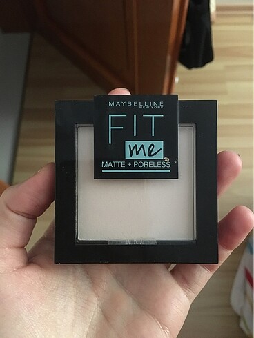 maybelline matte poreless pudra 100 no