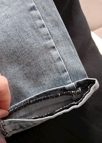 Kadın Mavi Yırtık Detaylı Normal Paça Jean - Görsel 8