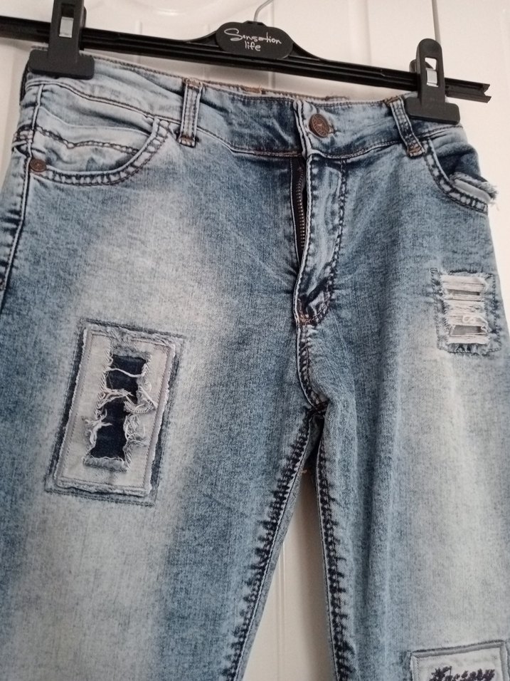 Kadın Mavi Yırtık Detaylı Normal Paça Jean - Görsel 2