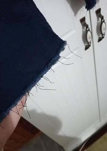 Kemerli Lacivert Mini Kadın Jean Şort - Görsel 3