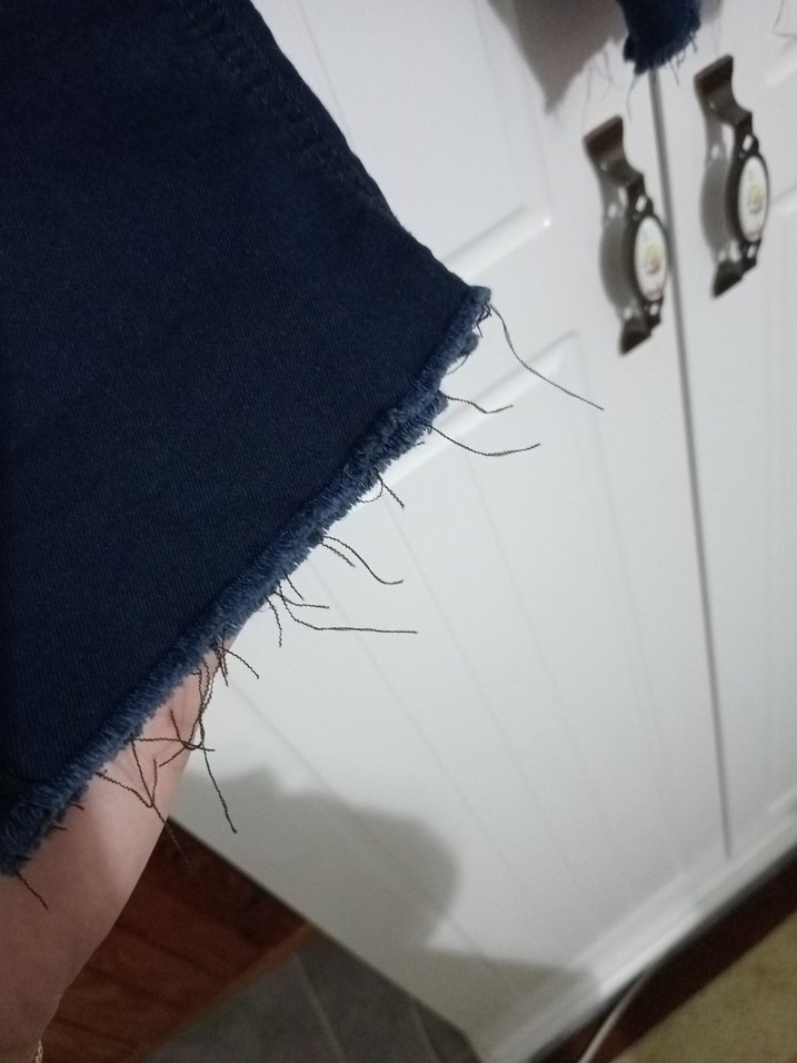 Kemerli Lacivert Mini Kadın Jean Şort - Görsel 3