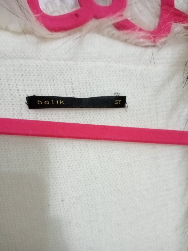 Beyaz Tüylü Midi Bohem Kadın Hırka - Görsel 5