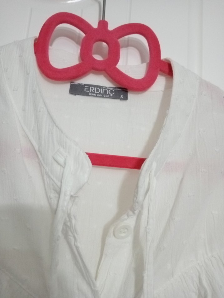 Düğmeli Beyaz Keten Uzun Kollu Kadın Gömlek - Görsel 3