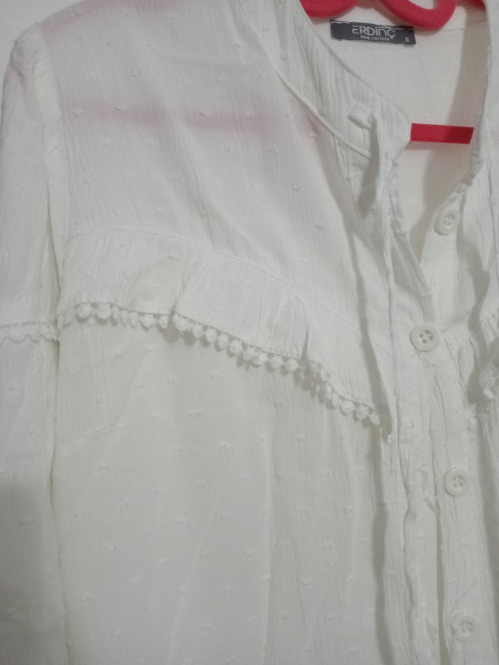 Düğmeli Beyaz Keten Uzun Kollu Kadın Gömlek - Görsel 2