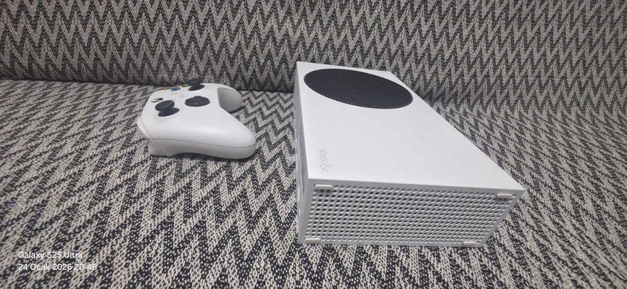 Xbox Series S Oyun Konsolu ve Kablosuz Kontrolcü - Görsel 4