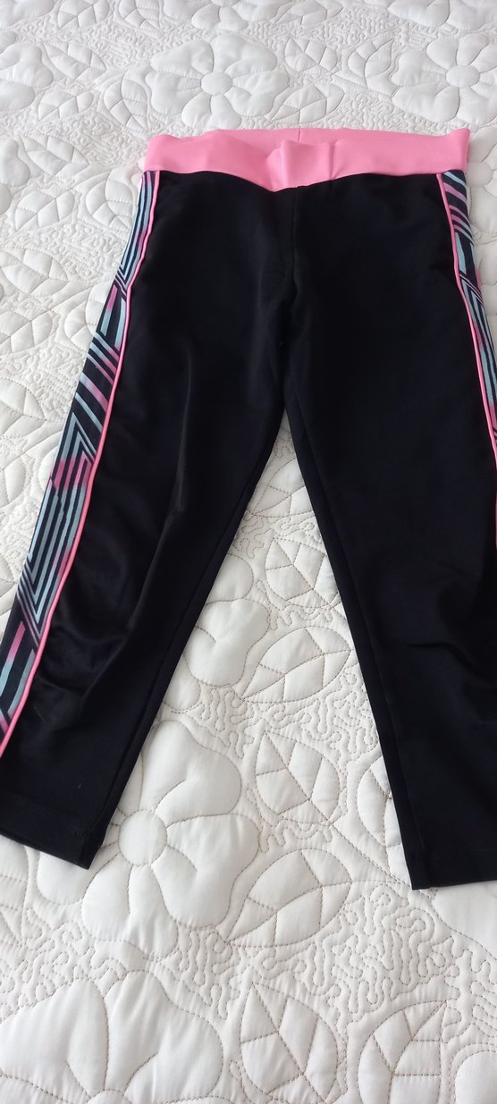 Pembe Desenli Kadın Spor Takımı - Görsel 2