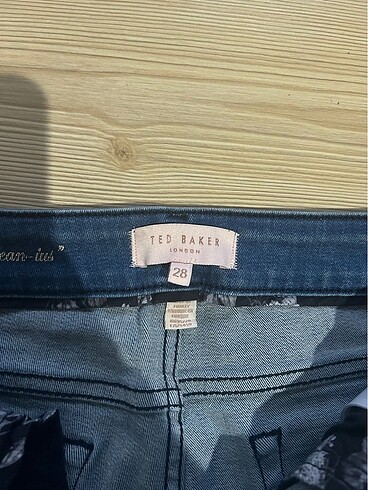 28 Beden Ted Baker jean pantolon