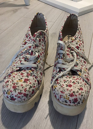 Kalın taban Çiçek desenli günlük Ayakkabı 