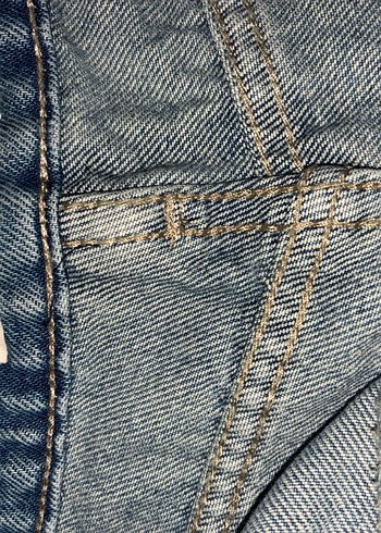 Stradivarius Mavi Denim Bol Bermuda Şort #bermuda #şort - Görsel 5