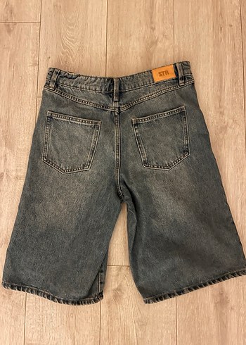 Stradivarius Mavi Denim Bol Bermuda Şort #bermuda #şort - Görsel 3