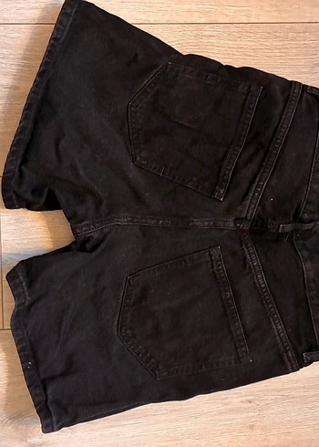 Cos Kadın Siyah Midi Denim Şort #cos #denimşort - Görsel 4