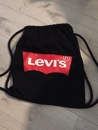  Beden Levis sırt çantası #levis #sırtçantası #çanta