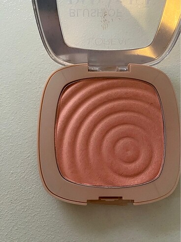  Beden L'Oreal Paris Allık - Skin Awakening Blush 01 Life's A Peach