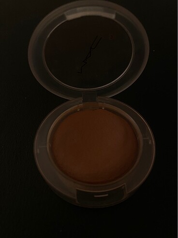  Beden Mac glow play blush please allık