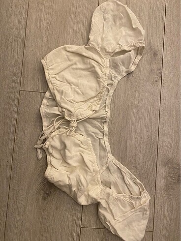 Zara omuz dekolte top