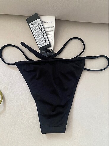 38 Beden Siyah Dekolteli Bikini Altı #bikini