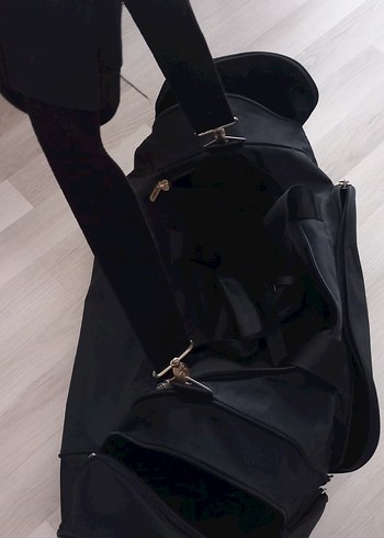 Siyah Valizi - Görsel 7