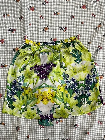 s Beden Mango floral mini etek